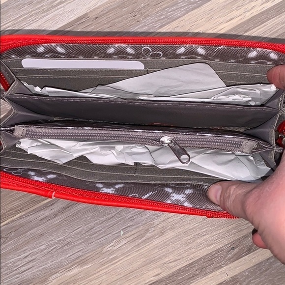 Jessica Simpson red zippered wristlet! - Picture 5 of 5